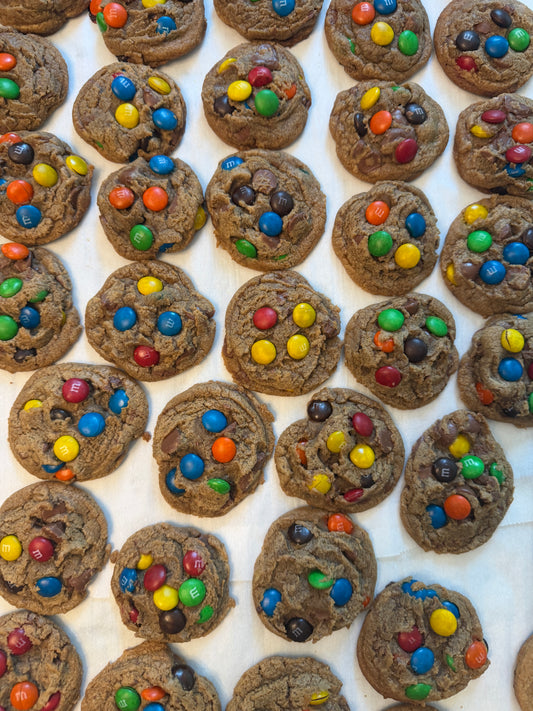 Brown Butter M&M Chocolate Chip Cookie